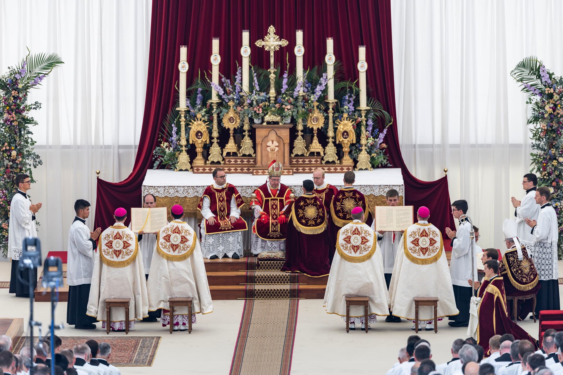 Cyril Zingaro/Keystone via AP Alfonso de Galarreta, Bishop of the Society of Saint Pius X, during a Mass outside the Society of St. Pius X seminary, at Econe, Switzerland, July 1, 2026.