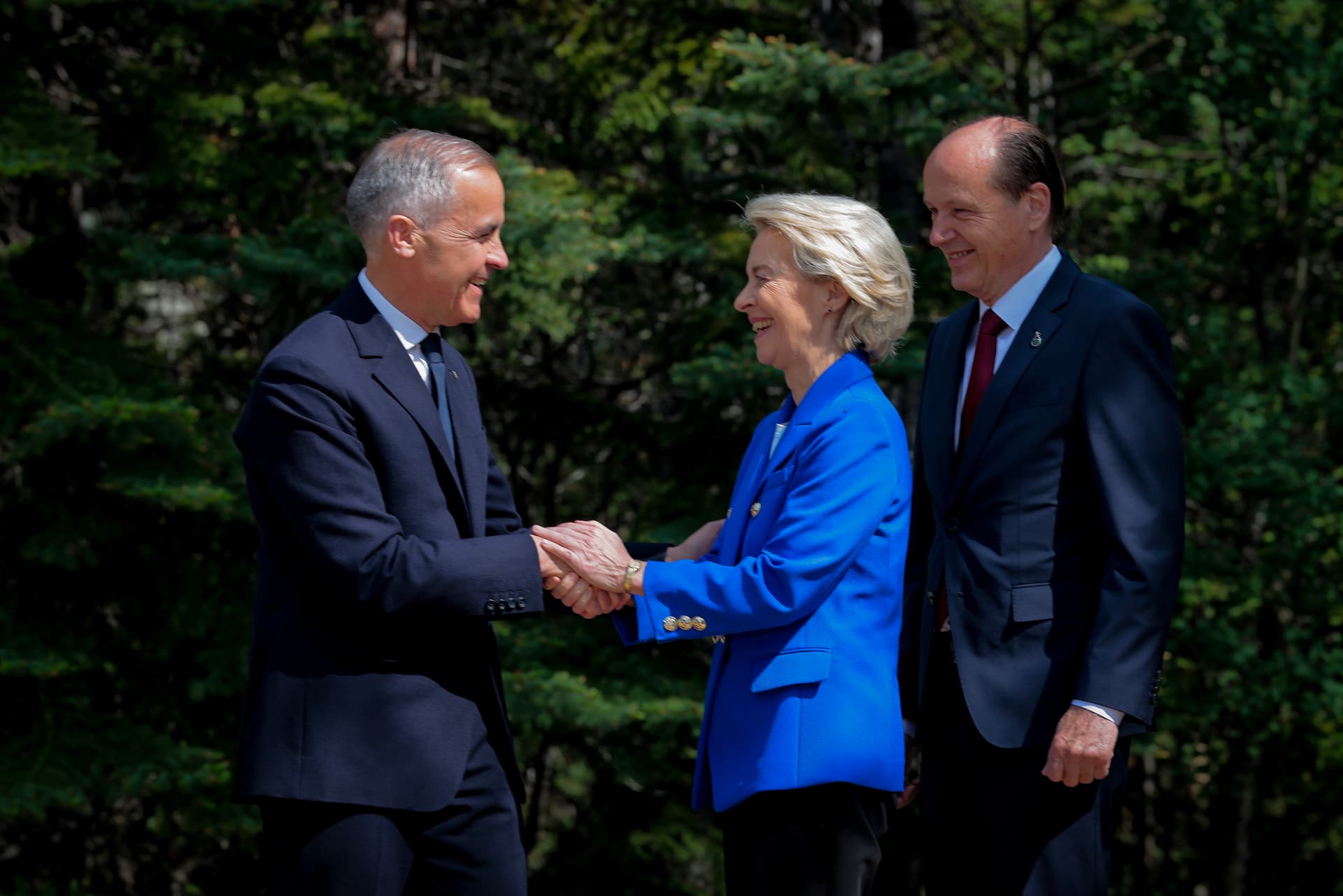 Chip Somodevilla/Getty Images Prime Minister Mark Carney greets the European Commission president, Ursula von der Leyen, on June 16, 2025 at Kananaskis, Alberta.