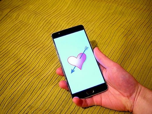 Via Wikimedia Commons Bumble recently announced that the company will abandon the trademark swipe mechanism — which allows users to express interest in someone's profile by swiping right, or pass by swiping left.