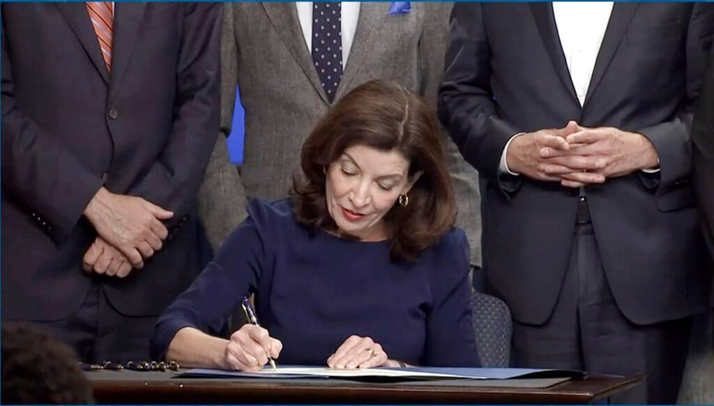 AP Governor Hochul is adamant she will never sign an extradition order for a New York doctor who prescribed abortion pills to a patient in Louisiana.