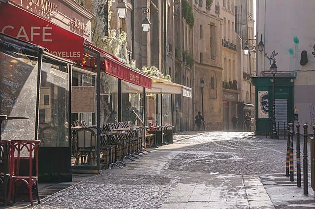 David Mapletoft via Wikimedia Commons