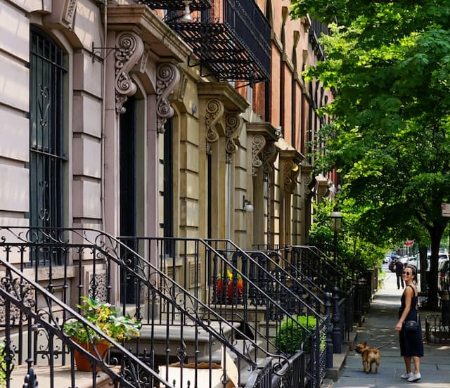 Megan (Markham) Bucknall via Pexels.com.