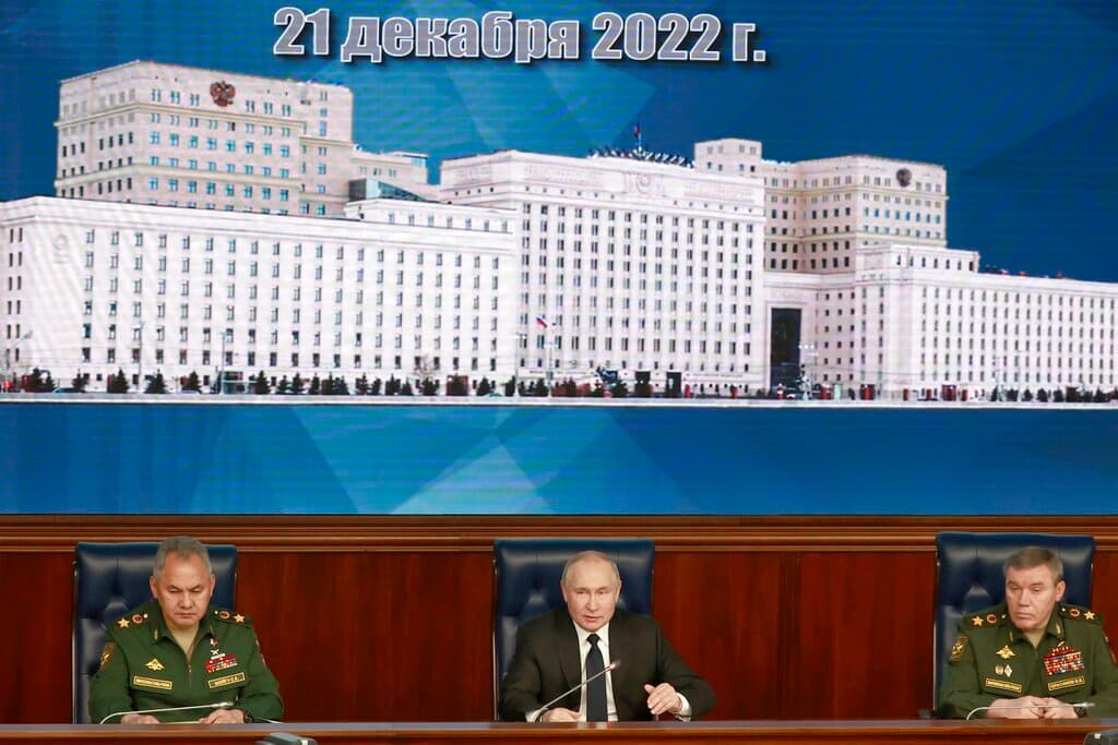 Sergey Fadeichev, Sputnik, Kremlin pool via AP