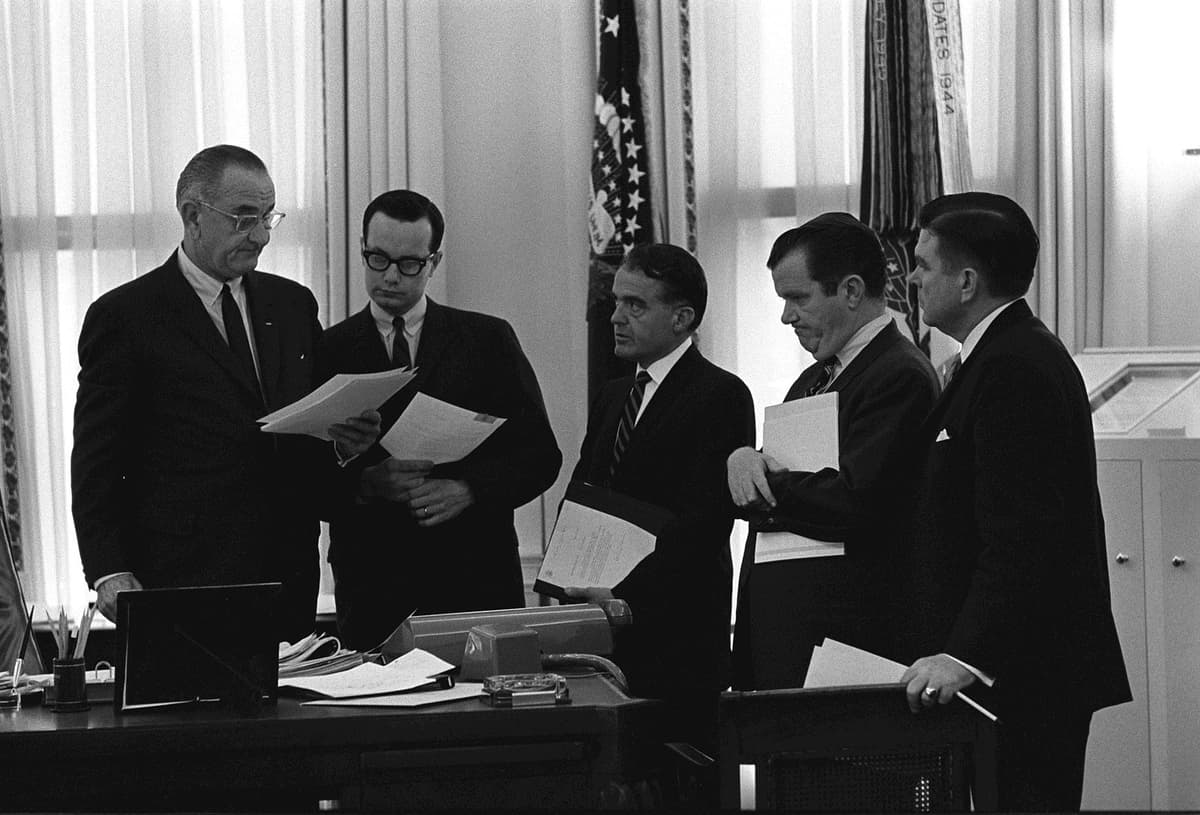 Yoichi Okamoto via Wikimedia Commons