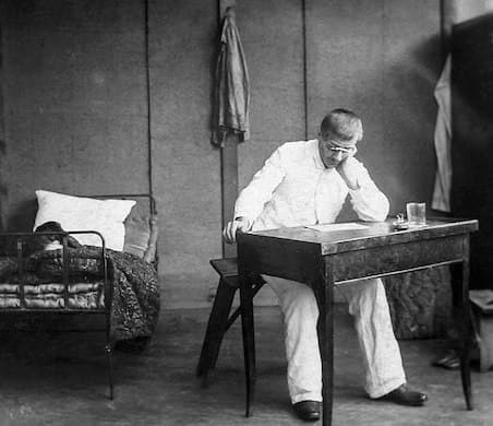 F. Hamel via Wikimedia Commons