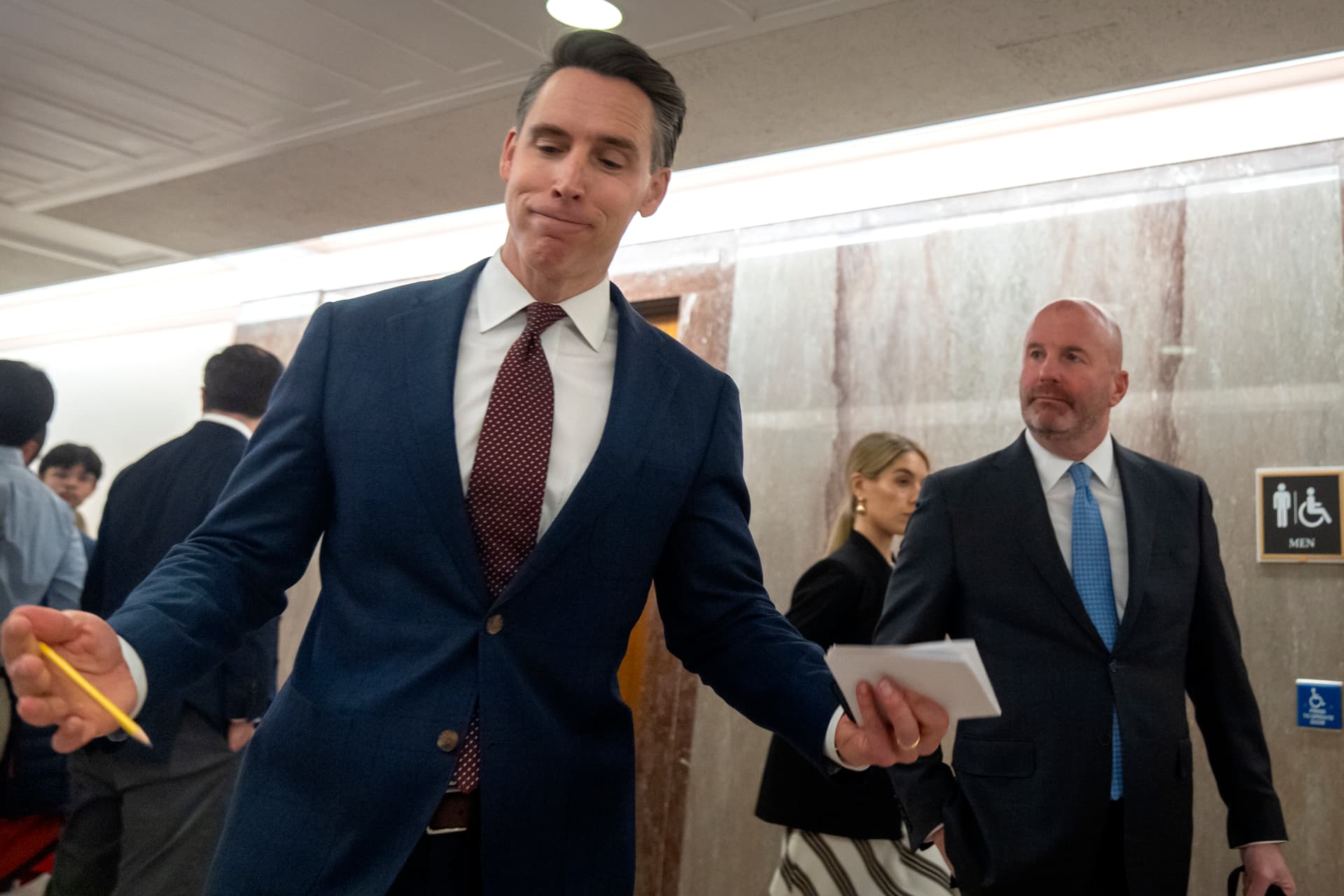 AP/Mark Schiefelbein