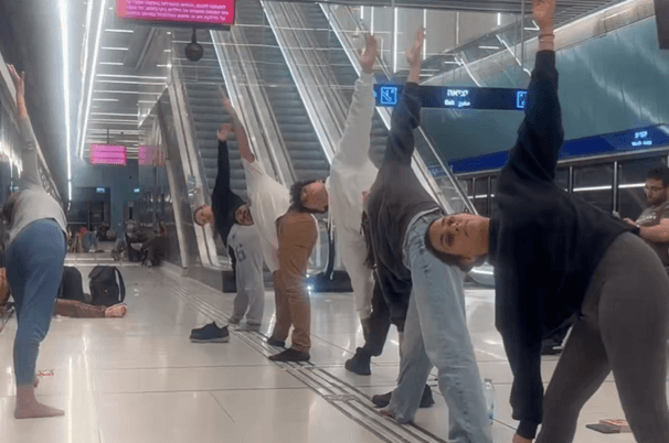 Via X Tel Aviv residents perform yoga exercises at a bomb shelter on February 28, 2026.