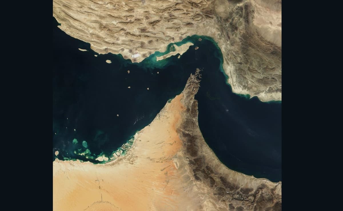 By Jacques Descloitres, MODIS Land Rapid Response Team, NASA/GSFC A satellite image of the Strait of Hormuz.