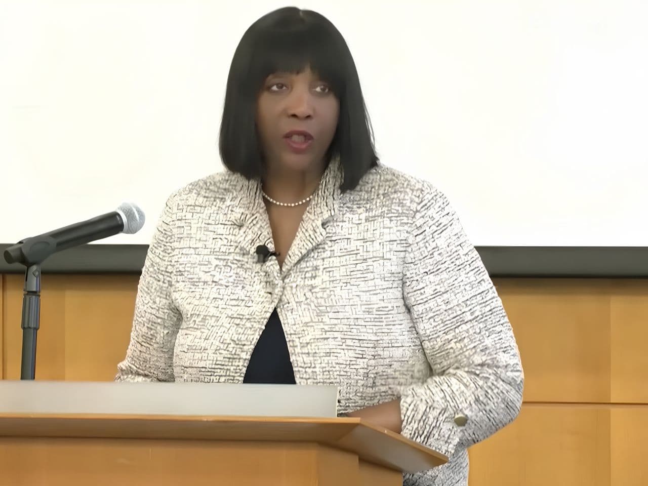 Stanford Institute for Economic Policy Research livestream Federal Reserve Governor Lisa Cook speaks at Stanford University on May 27, 2026.