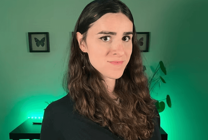 Via Erin In The Morning The activist and journalist Erin Reed.