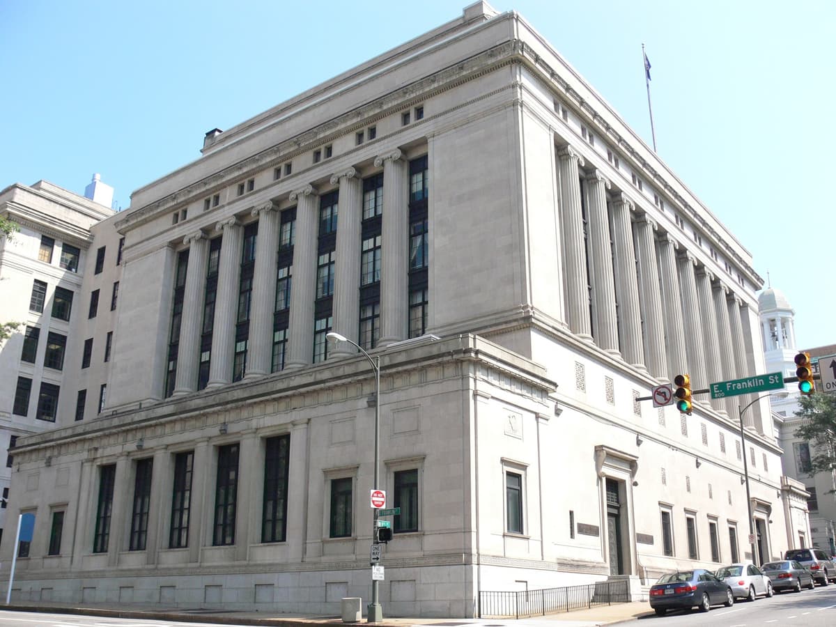 By Morgan Riley via Wikipedia CC BY 3.0 Supreme Court of Virginia at Richmond.